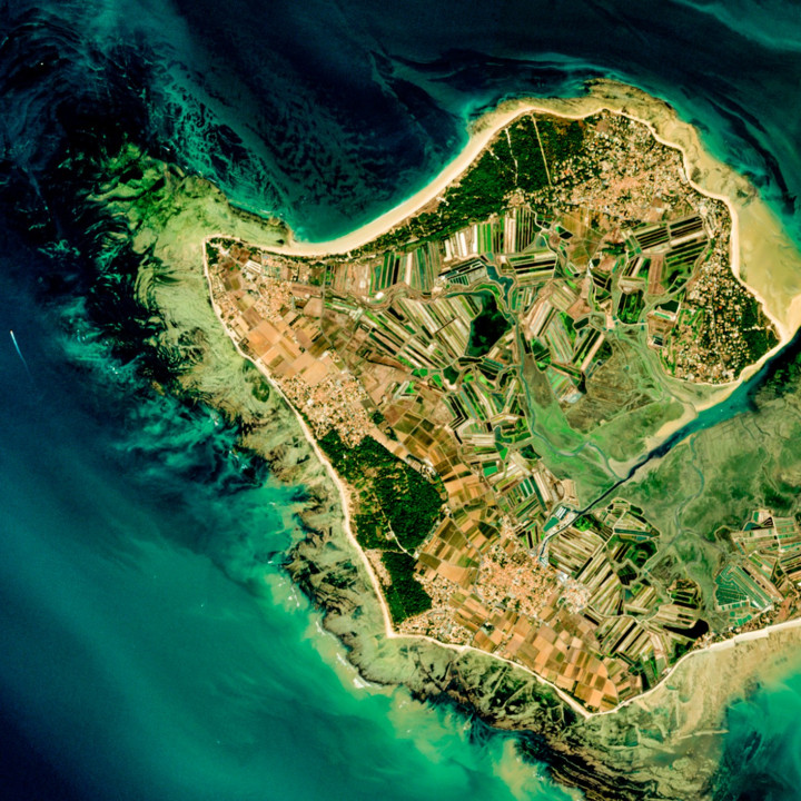 Île de Ré — Satellite Photography Poster · Gravura