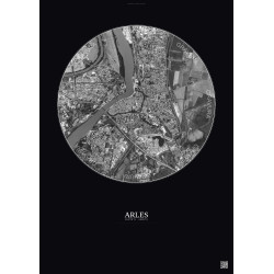 Affiche Arles – Poster vue satellite 2.5km N&B | Gravura – Fond foncé