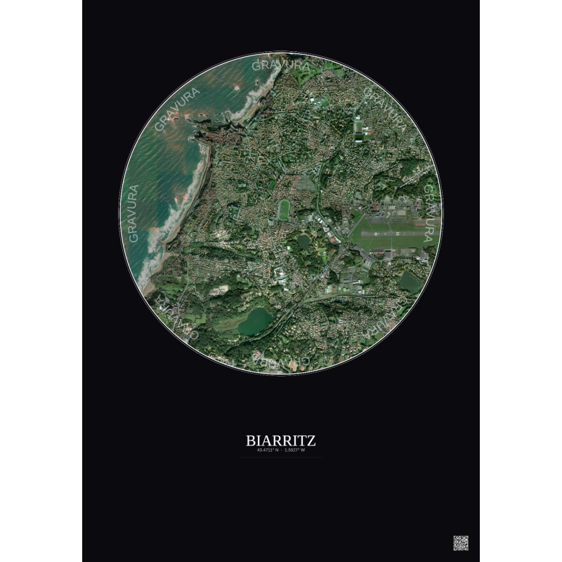 Affiche Biarritz – Poster vue satellite 2.5km Couleur | Gravura – Fond foncé