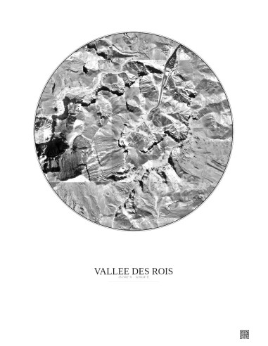 Affiche Vallee Des Rois – Poster vue satellite 1km N&B | Gravura – Fond clair