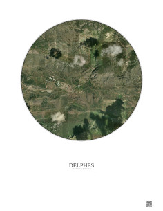 Affiche Delphes – Poster vue satellite 2.5km Couleur | Gravura – Fond clair