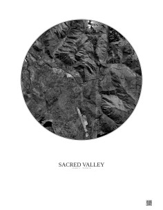 Affiche Sacred Valley – Poster vue satellite 10km N&B | Gravura – Fond clair