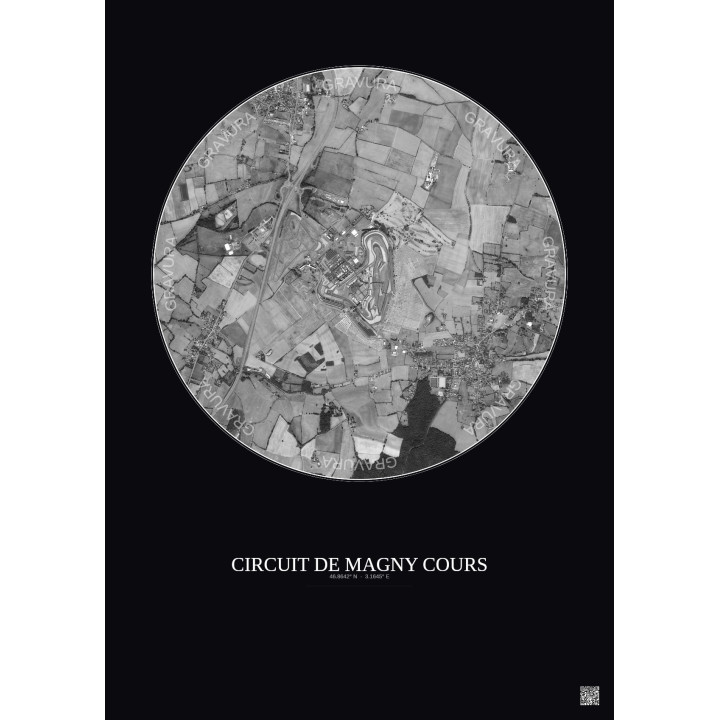 Affiche Circuit De Magny Cours – Poster vue satellite 2.5km N&B | Gravura – Fond foncé