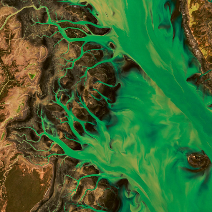 Argentina — Premium Satellite Poster · Gravura