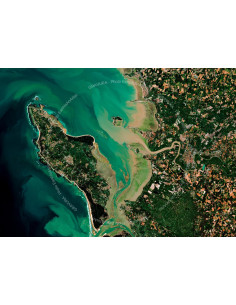Île d'Oléron — Satellite Photography Poster · Gravura
